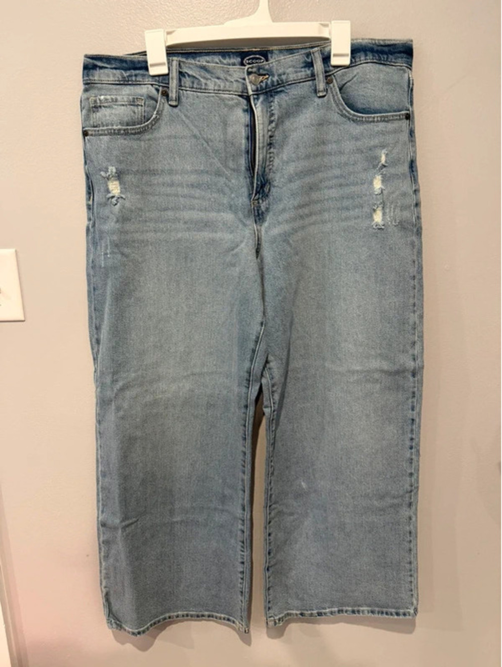 Scoop Wide Leg Jeans Size 14 Light Wash Distressed